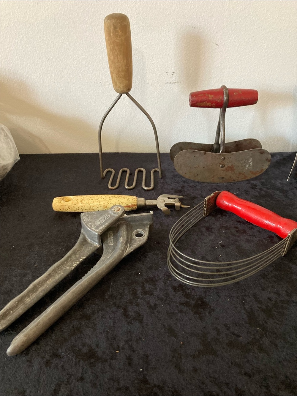 Vintage Primitive Ecko Kitchen Tools Bundle Androck  - Wood Red & Tan Handles